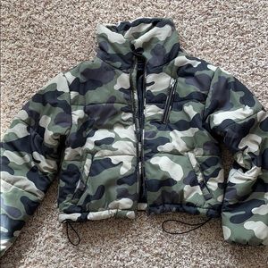 Camo puffer jacket